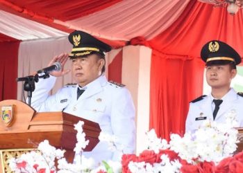 Bupati Tanggamus Pimpin Upacara HUT Ri ke-80 di Lapangan Merdeka Kota Agung