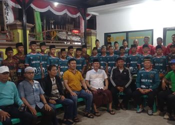 Ikut SertaTurnamen Kemenpora, Bupati Pesisir Barat Lepas Pesepakbola Krui FC