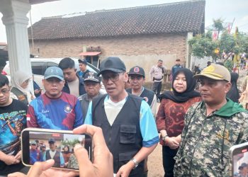 Pemerintah Kota Salurkan Uang tunai bagi Korban Banjir dan Tanah Longsor 