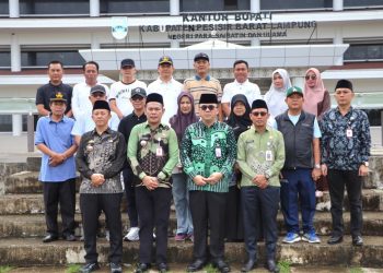 Pemkab Pesisir Barat Gelar Sertijab PJ Inspektur dan Kepala Dinas Pemberdayaan Masyarakat dan Pekon