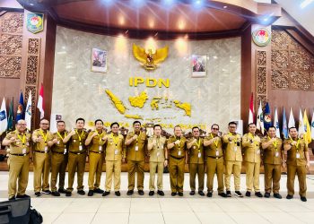 Perkuat Sinergi dan Kolaborasi Anatar Daerah, Sekda Kabupaten Pesisir Barat Ikuti Retreat