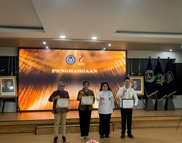 Pemkab Pesisir Barat Raih Penghargaan Kementerian Imigrasi dan Pemasyarakatan Republik Indonesia