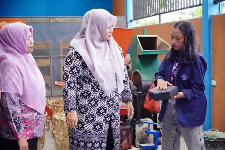 Wabup Pringsewu Harapkan TPS3R Jamin Penyediaan TPAS 