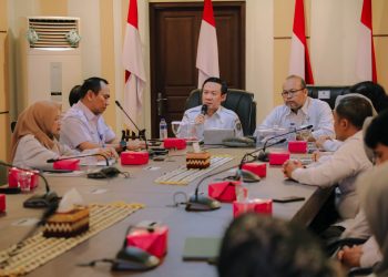 Sekdaprov Marindo Kurniawan Pimpin Entry Meeting Pemeriksaan Interim Lkpd 2025 Oleh Bpk Provinsi Lampung