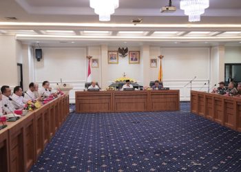 Pimpin Rakor Das, Gubernur Rahmat Mirzani Djausal Tegaskan Pentingnya Kolaborasi Menjaga Keberlanjutan Daerah Aliran Sungai Untuk Menjaga Kelestarian Alam