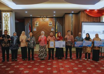 Wagub Jihan Pimpin Prosesi Pelepasan Kadis Perkebunan Provinsi Lampung Intizam yang Memasuki Masa Purnabakti