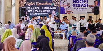 NGOPI SERASI Edisi 20 dan Safari Ramadhan, Bupati Pringsewu Serap Aspirasi Warga Banyumas