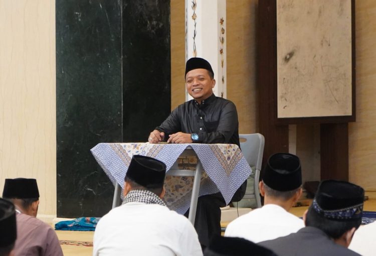 I’tikaf Malam ke-27 Ramadhan, Bupati Pringsewu Ajak Masyarakat Hidupkan 10 Malam Terakhir