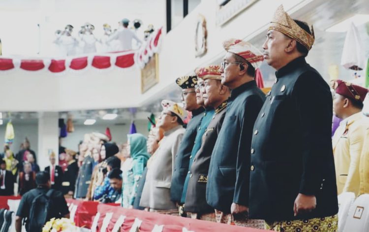 Wakili Bupati, Sekda Pringsewu Hadiri Rapat Paripurna Istimewa HUT ke-62 Provinsi Lampung