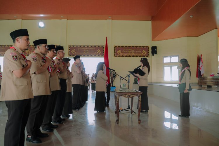 Lantik Pengurus Mabicab Dan Kwarcab Gerakan Pramuka Lampung Timur 2022–2027,Wagub Jihan Nurlela Ajak Pengurus Ciptakan Kader Pramuka Yang Unggul, Inklusif, Dan Berdaya Saing