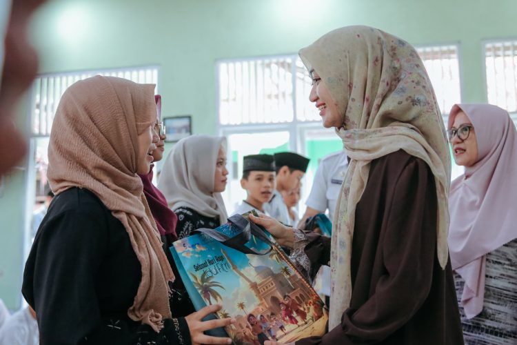 Hangatnya Kebersamaan Ramadhan, Wagub Jihan Buka Bersama di Panti Asuhan Anak Budi Asih 