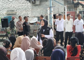 Pemkot Bandar Lampung Salurkan Bantuan Kepada Warga yang Terdampak Banjir
