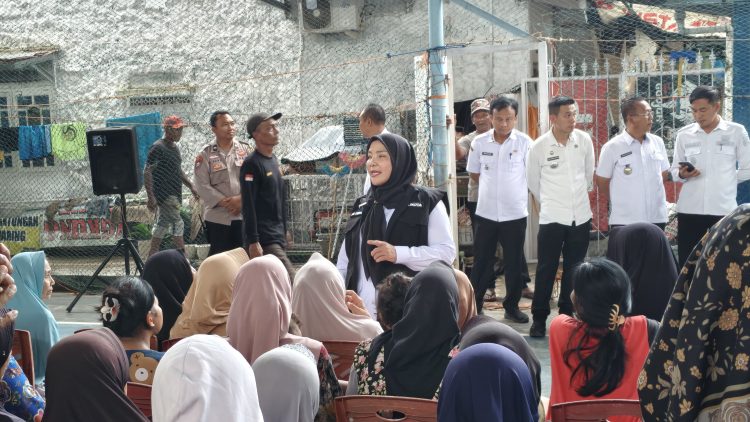Pemkot Bandar Lampung Salurkan Bantuan Kepada Warga yang Terdampak Banjir