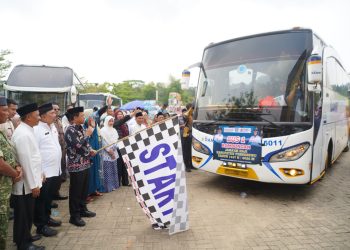 Bupati Pringsewu Lepas Jamaah Calon Haji Tahun 1447 H/2026 M