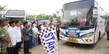 Bupati Pringsewu Lepas Jamaah Calon Haji Tahun 1447 H/2026 M