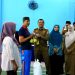 Bupati Pringsewu Serahkan Bantuan Pangan Pemerintah Tahun 2026 di Pekon Banyumas