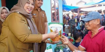 Gerakan Serentak Penetrasi Pasar di Kecamatan Sukoharjo Disambut Antusias Warga