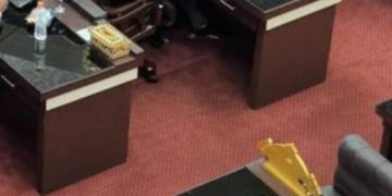 Anggota DPRD Pringsewu Tampil Kurang Sopan Saat Pidato Presiden Berlangsung