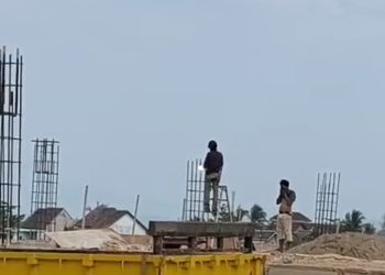 Seakan Dinas Terkait Tutup Mata Terhadap Pembangunan Ilegal di Pajarisuk 