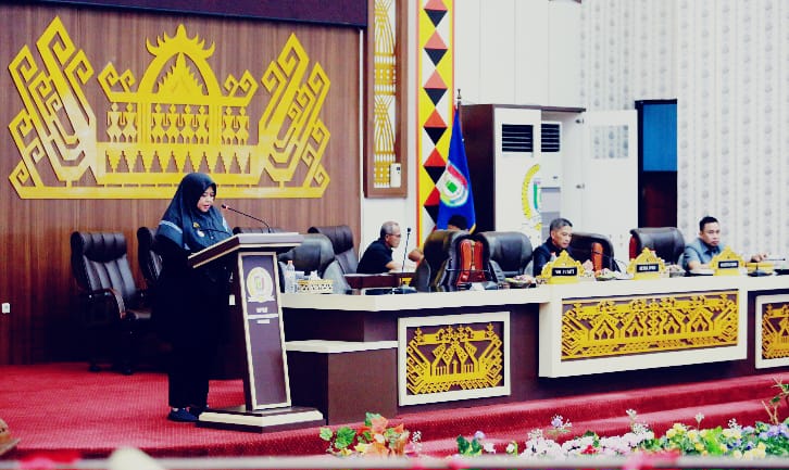 Bupati Pringsewu Jawab Pandangan Umum Fraksi-fraksi DPRD Terkait R-APBD 2027
